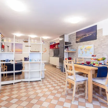Marinautica Sea Cottage *